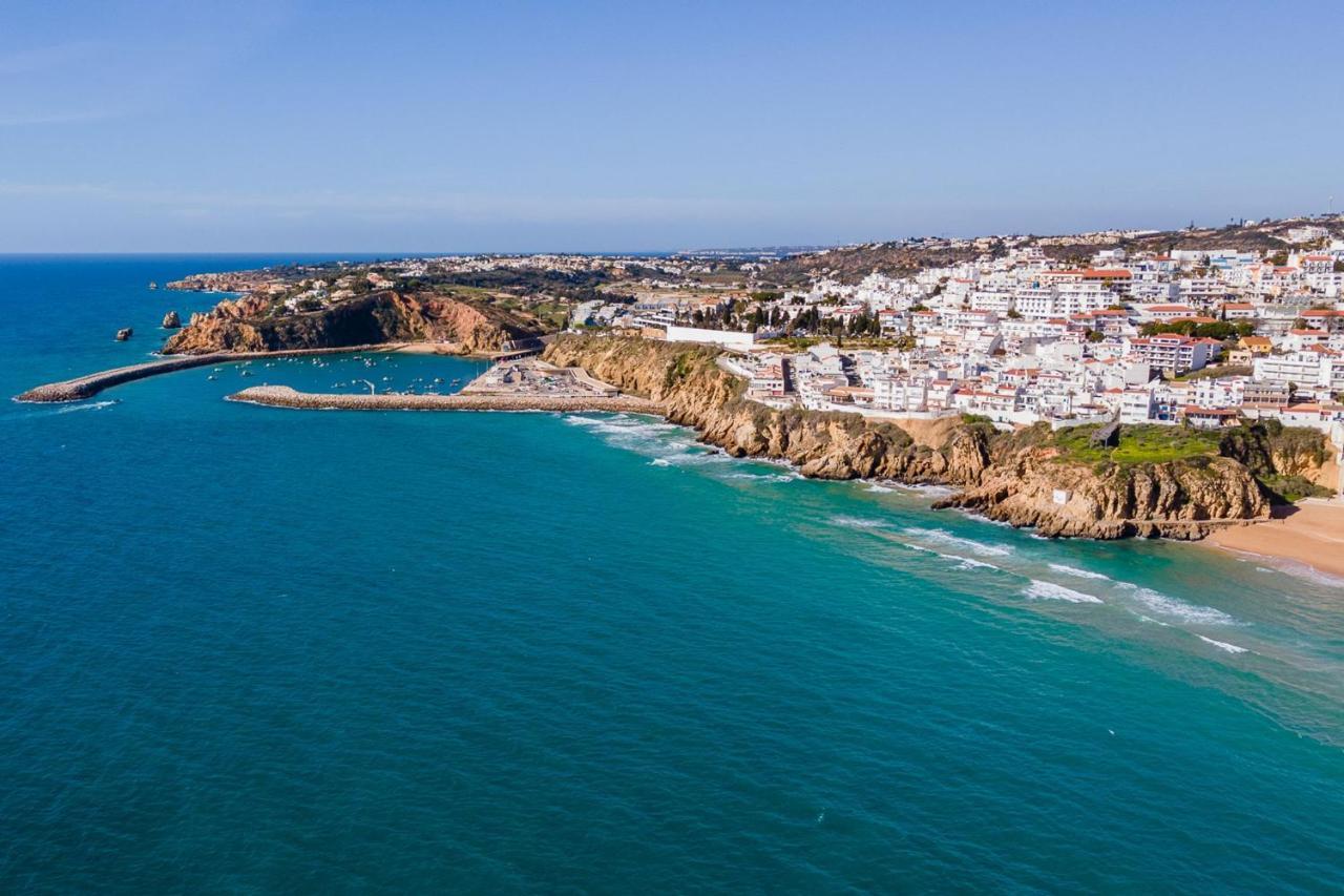 Typical T2 In Albufeira W/ Balcony By Lovelystay 외부 사진