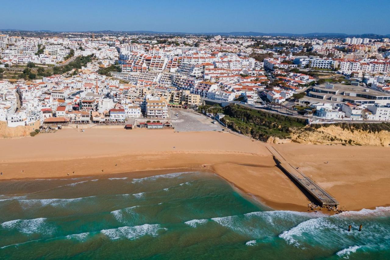 Typical T2 In Albufeira W/ Balcony By Lovelystay 외부 사진